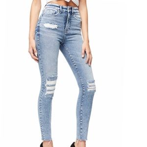 NWT Good American Skinny Raw Edge Jeans Size 6/28